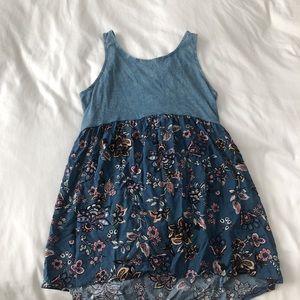 Kids light blue flowy tank top